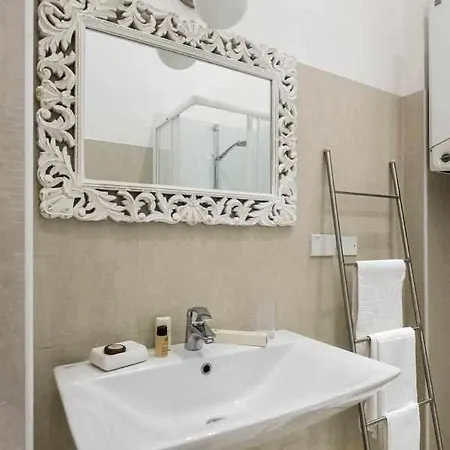 Cavalieri's Grand Affittacamere